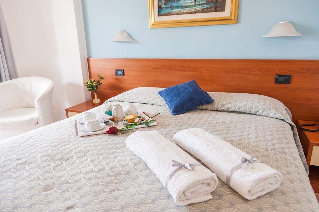 Hotel Bacco Ascea Eksteriør bilde